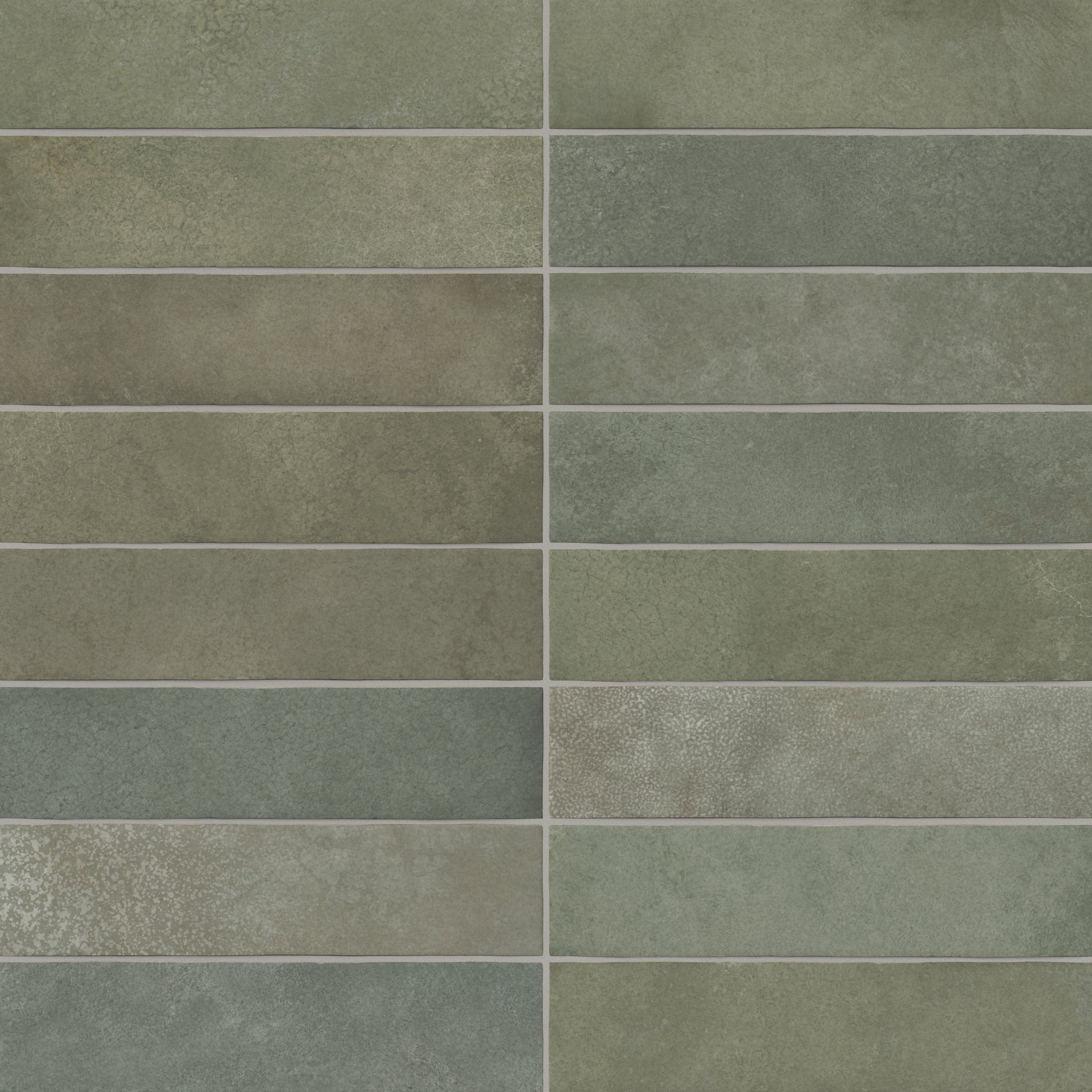 Juliet Olive — Porcelain · Juliet pool finish